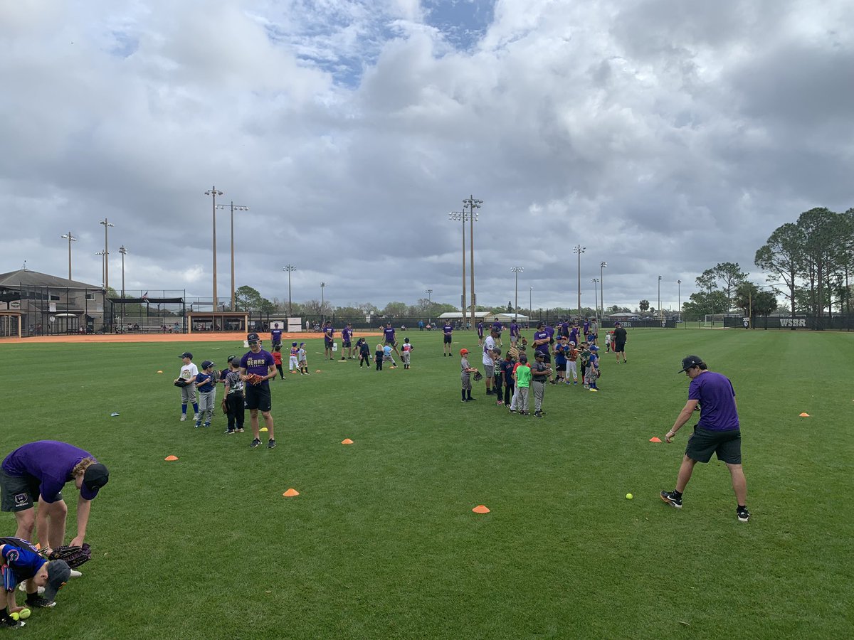 Springsbaseba11's tweet photo. Had a great day assisting our feeder program the Winner Springs Babe Ruth with their annual spring baseball clinic! #TheFuture #Serve #SpringsCommunity #SpringsStuds @Petes_dragons @WSBearAthletics https://t.co/Rn3t9OVNJJ