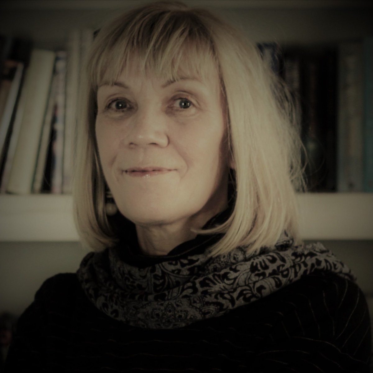 TheStormsJournal on Twitter "🎉Issue 2 Shoutout🎉 fionamkorourke writes