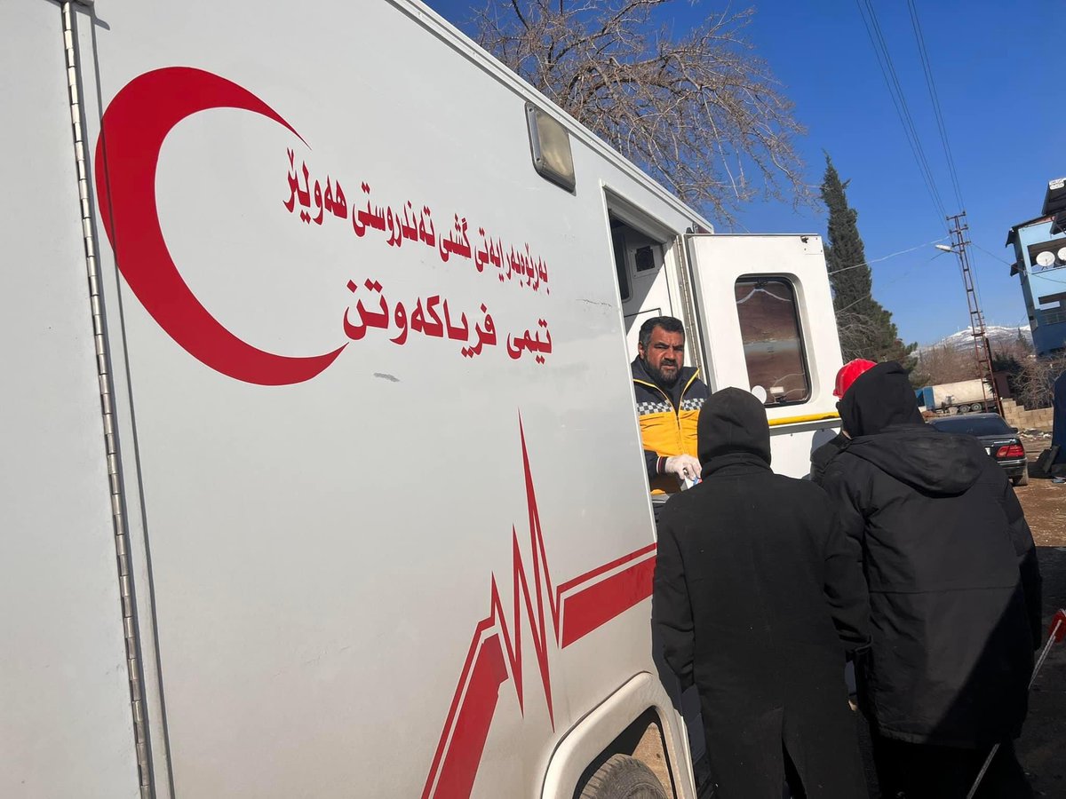 Providing aid, treating the injured and rescuing the victims of the #Turkish earthquake, by the #Kurdistan Region Government health team. 

 #WeStandByYou
