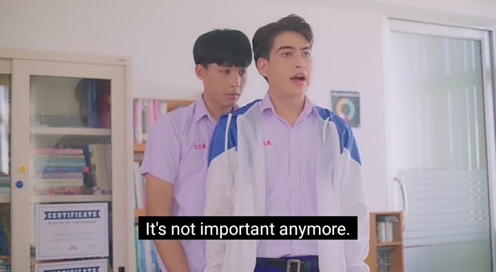 Even though Matteo told everyone Shokun is his lover, don't you think it's important for the teachers to know who leaked the chat, coz I'm having a mixed feeling about this  or it's just me🤔 #HitBiteLoveep4 #hitbitelovetheseries #hbltheseries