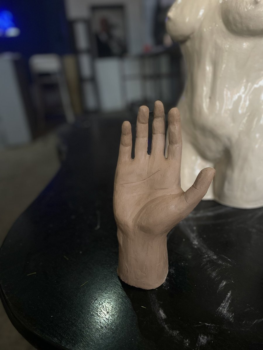 Ответственно заявляю, что я не нейросеть