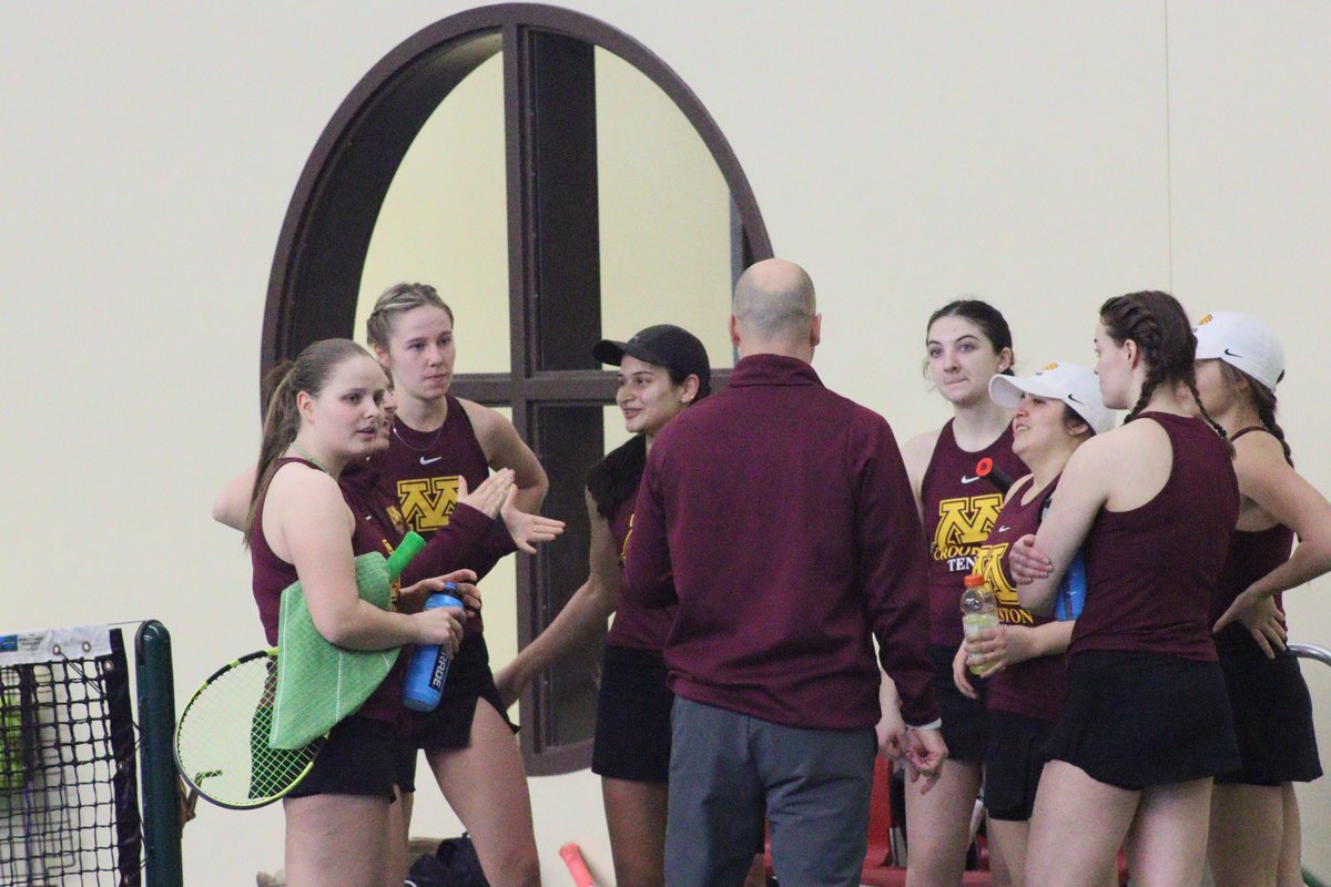UMNCrookstonATH's tweet photo. The @umctennis21 team picks up the 6-1 win over Bemidji State. The Golden Eagles pick up their first NSIC win since 2014

#WingsUp https://t.co/cpPUiehO8H