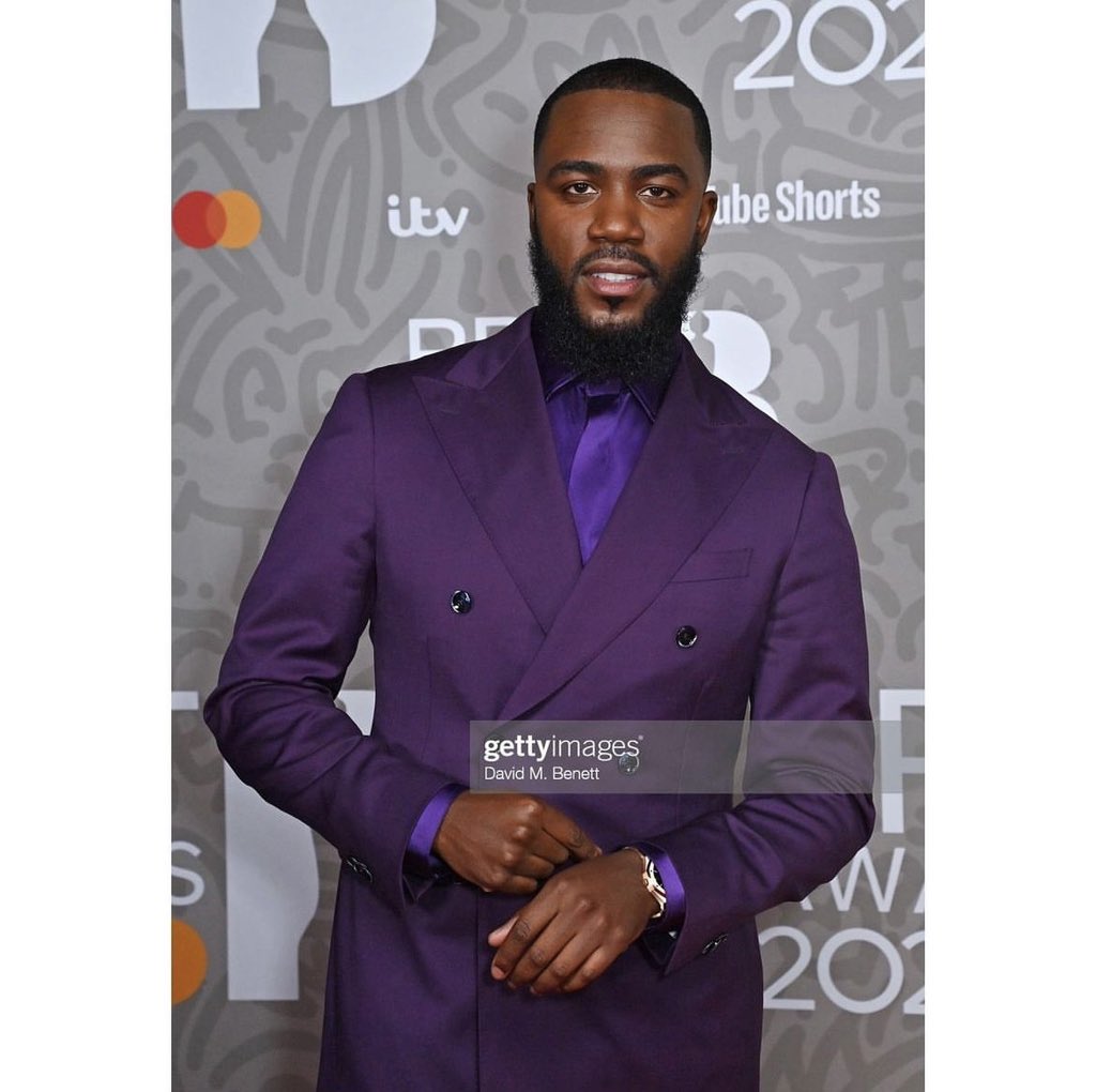 flyguyrichards's tweet photo. The host of the Brits 2023 @mothecomedian styled by me: https://t.co/i5Ff49CWwH