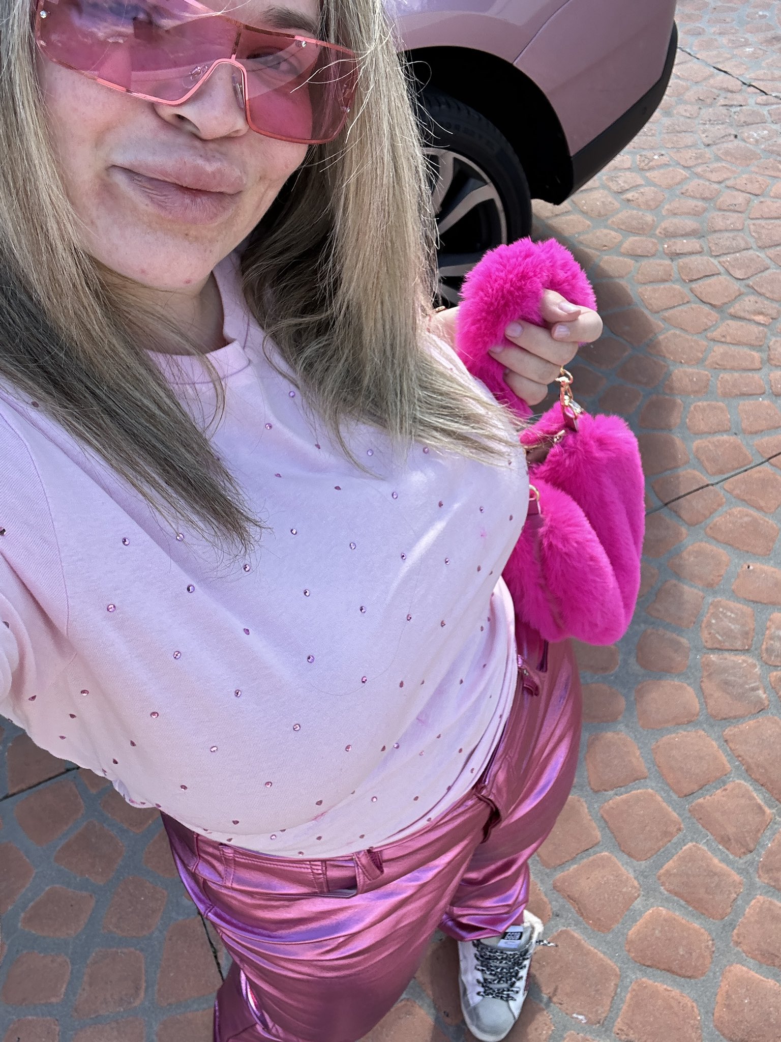 Trisha Paytas' Bold New Merch: A Social Media Frenzy - 8a4srtr