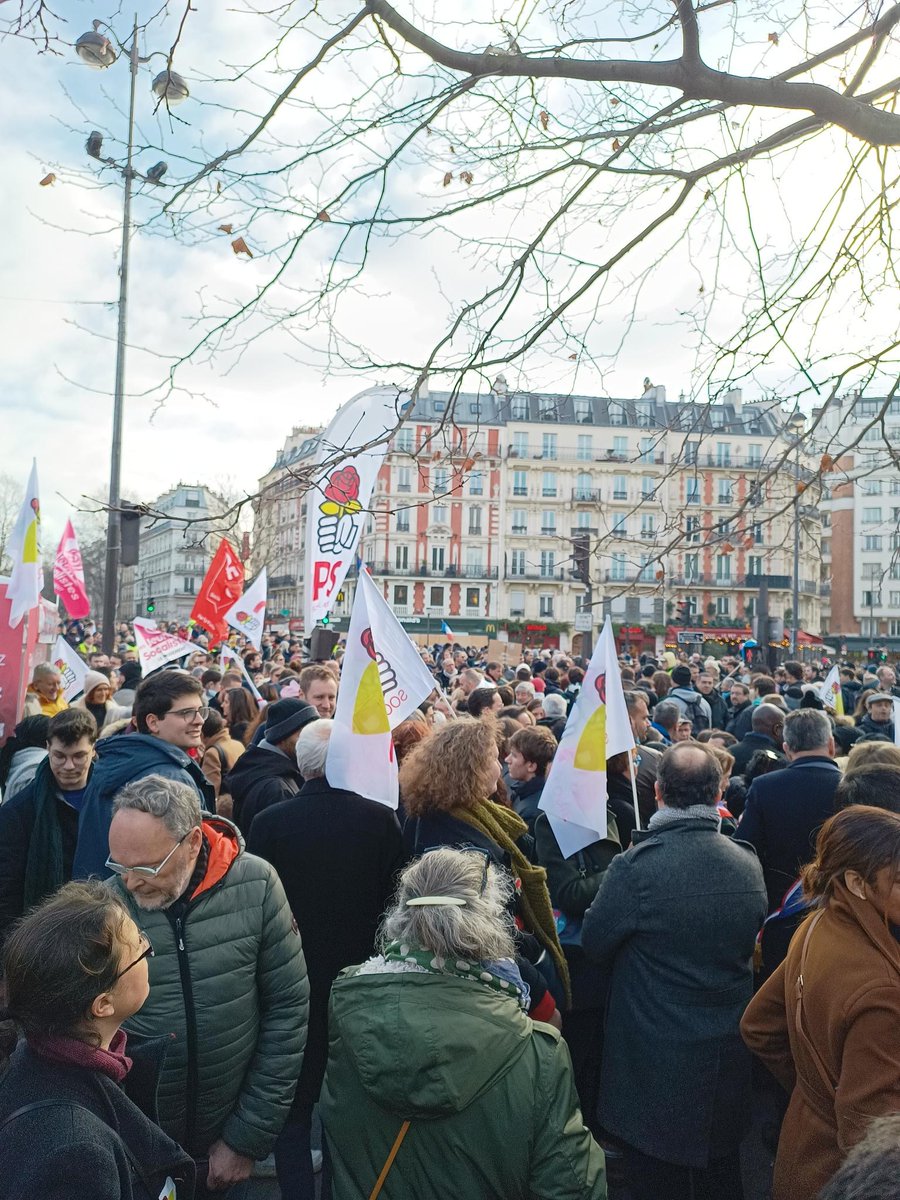 Parti Socialiste 92 🌹 tweet media