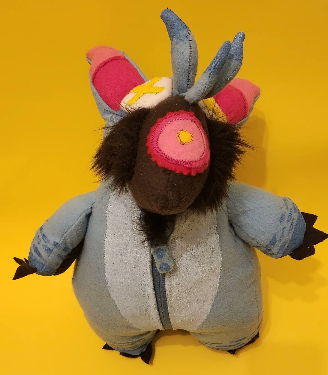 Grzybowt's tweet photo. Hi all, I'm not the most active on Twitter but I wanted to come here to post my commission prices :) I have them listed on Toyhouse but you do NOT need a Toyhouse account to comm me! I'm taking anything from plushes and art dolls to posters, album covers &amp; more! See thread ⏬️ https://t.co/EI2ndx4GmU