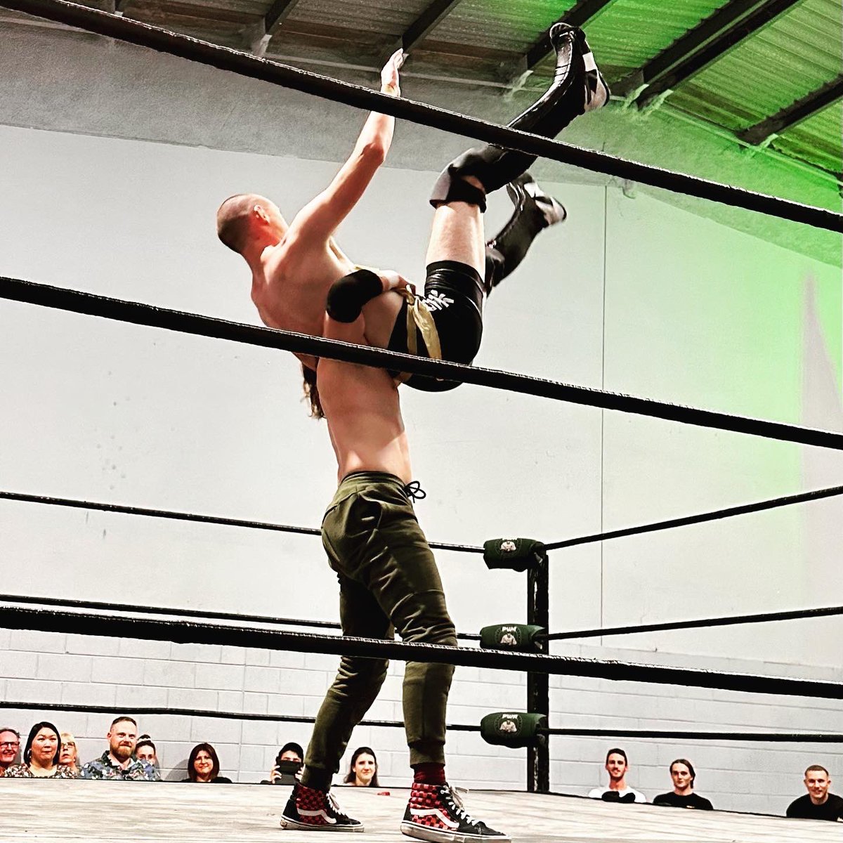 ah22ch's tweet photo. Yassssss! @SB_Pidgey !!!!!! So good to see you in the ring again! It’s not often enough in my opinion! @PWAaustralia #showcasenight @ProWresAcademy #winnersaregrinners #pwaaustralia https://t.co/6aCtpyfQNZ