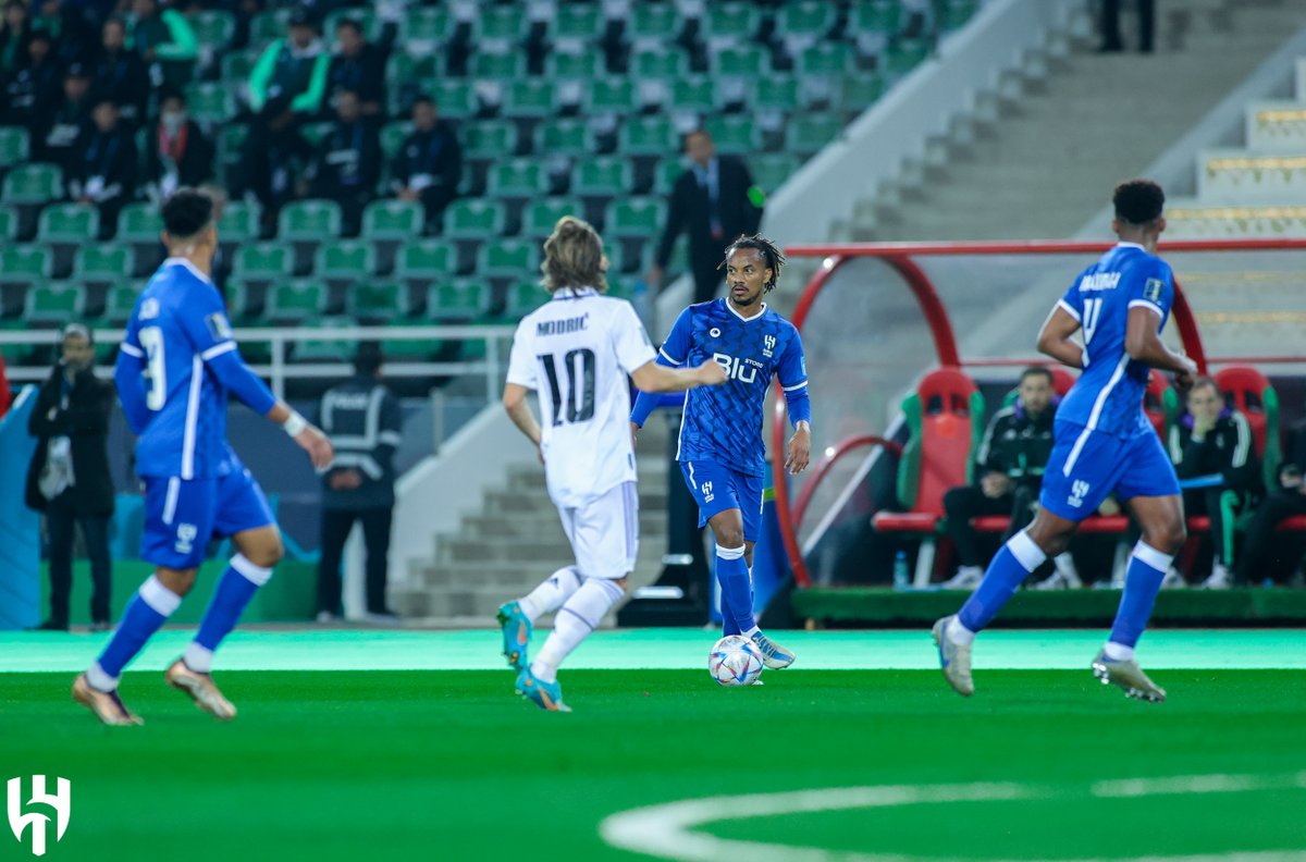 Alhilal_FC's tweet photo. ⏰ د٤٠'

#الهلال ١ x ٢ ريال مدريد الإسباني
#الهلال_ريال_مدريد https://t.co/ApZxYwHLAa