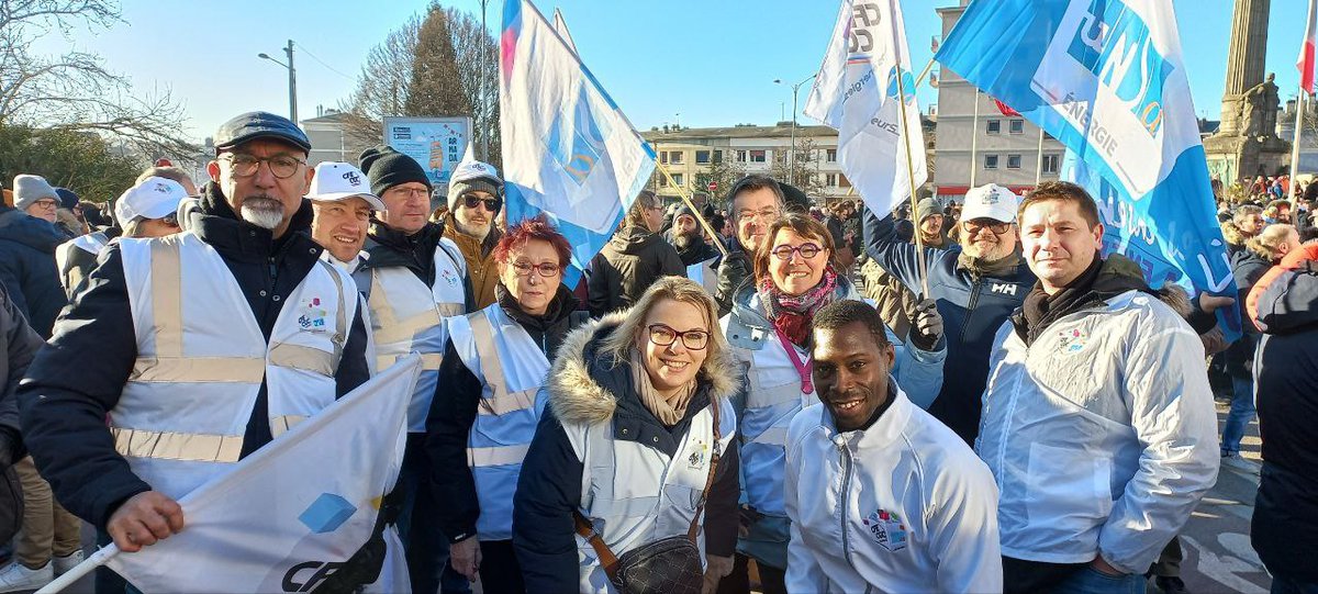UNSAEnergie's tweet photo. #ROUEN #11FEVRIER #MOBILISES NON A LA REFORME ✊️ @cfecgcenergies @UNSAIndustrie https://t.co/0sQl1ZwsH4