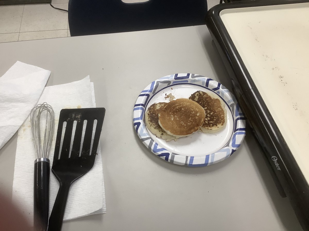 Catherine Tabor (@cattaborep) on Twitter photo Another day, another program and some pancakes <a href="/Northwestechs/">Northwest Early College</a> <a href="/CanutilloISD/">Canutillo ISD</a> #codelife #digitaldivas Another day, another program and some pancakes <a href="/Northwestechs/">Northwest Early College</a> <a href="/CanutilloISD/">Canutillo ISD</a> #codelife #digitaldivas