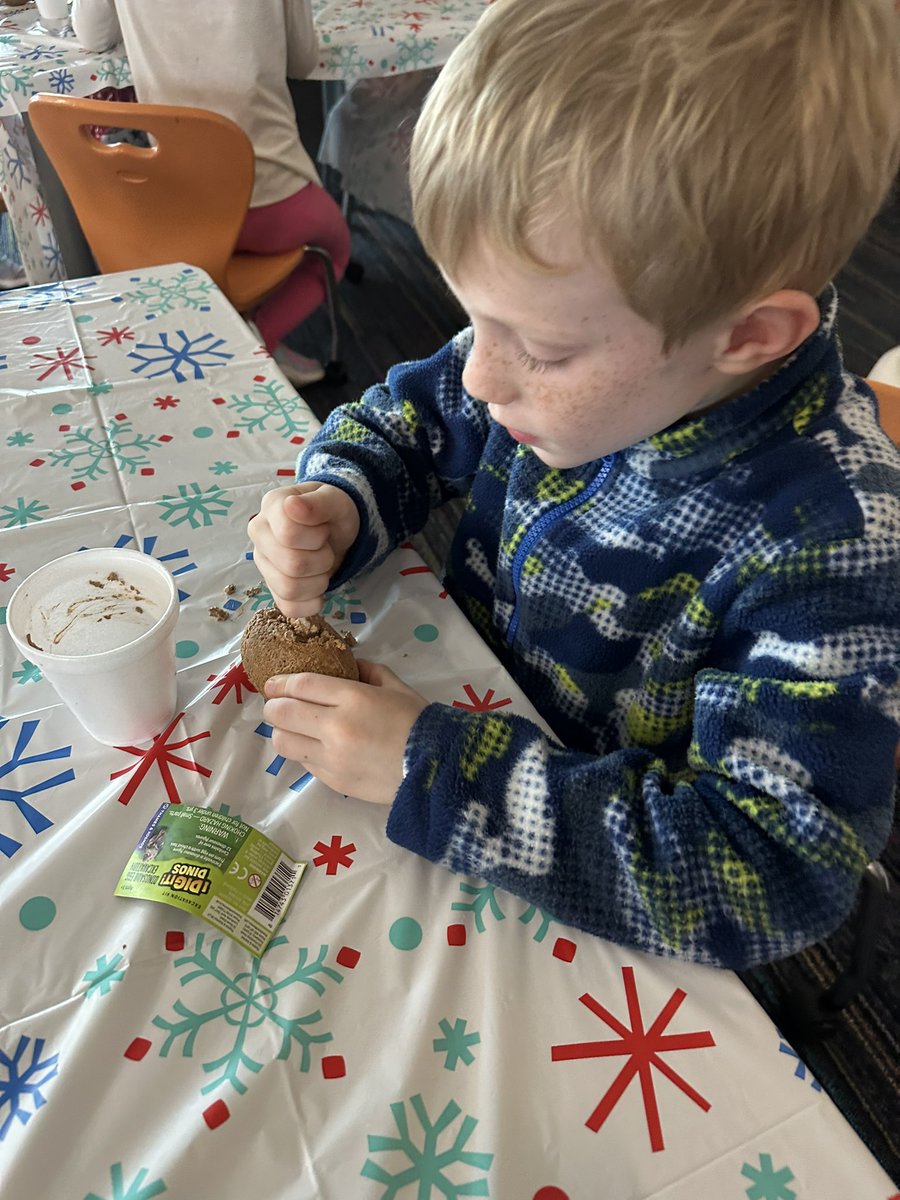 Ms. Gizzi tweet media