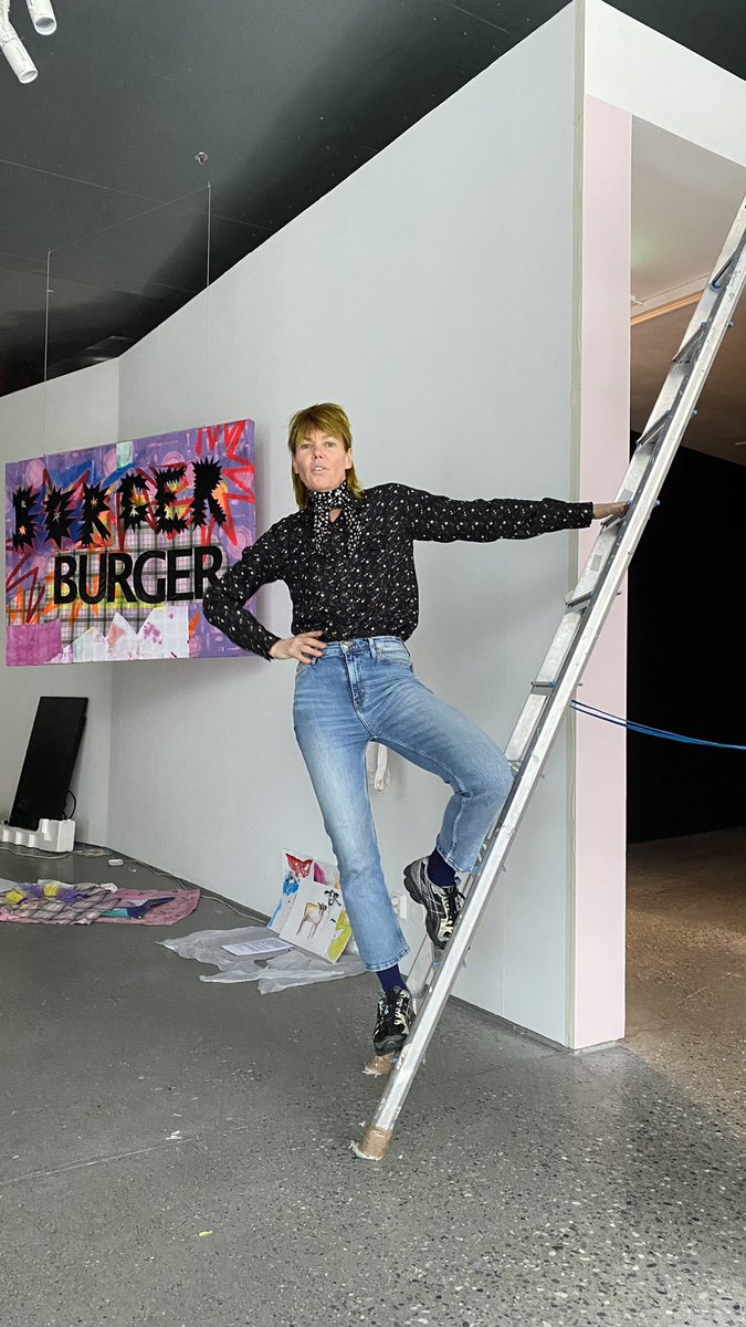 alxmurrayleslie's tweet photo. Midway-art exhibit-install-satisfaction @chicksonspeed @trondheim_kunst #MOREMEATLESSMEAT @centgg painting/patchwork by chick @voodoochanel #kathiglas #chicksonspeed https://t.co/VzghBqiUzY