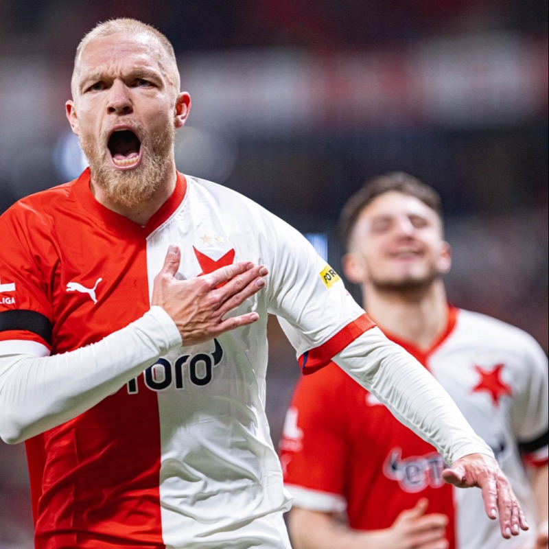 slavia_eng's tweet photo. Ewerton and Mick van Buren came from the bench after the break and scored after the break to secure another win of the spring season! ✅ #slabrn