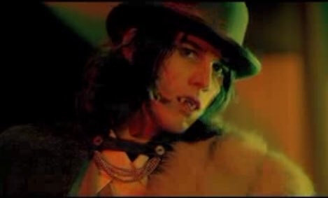 HAPPY BIRTHDAY WILLIAM BECKETT OMG MY GIRLFRIEND 