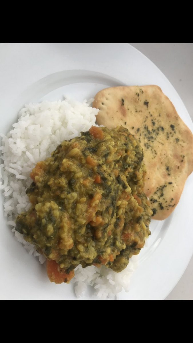 AileenRight's tweet photo. @bombaycottage_ when you say your professional chefs can’t make us any a vegan curry but ma 72 year old da can #vegan #veganfood #Hamilton #vegancurry #CrueltyFree https://t.co/ONBGjDYWQh