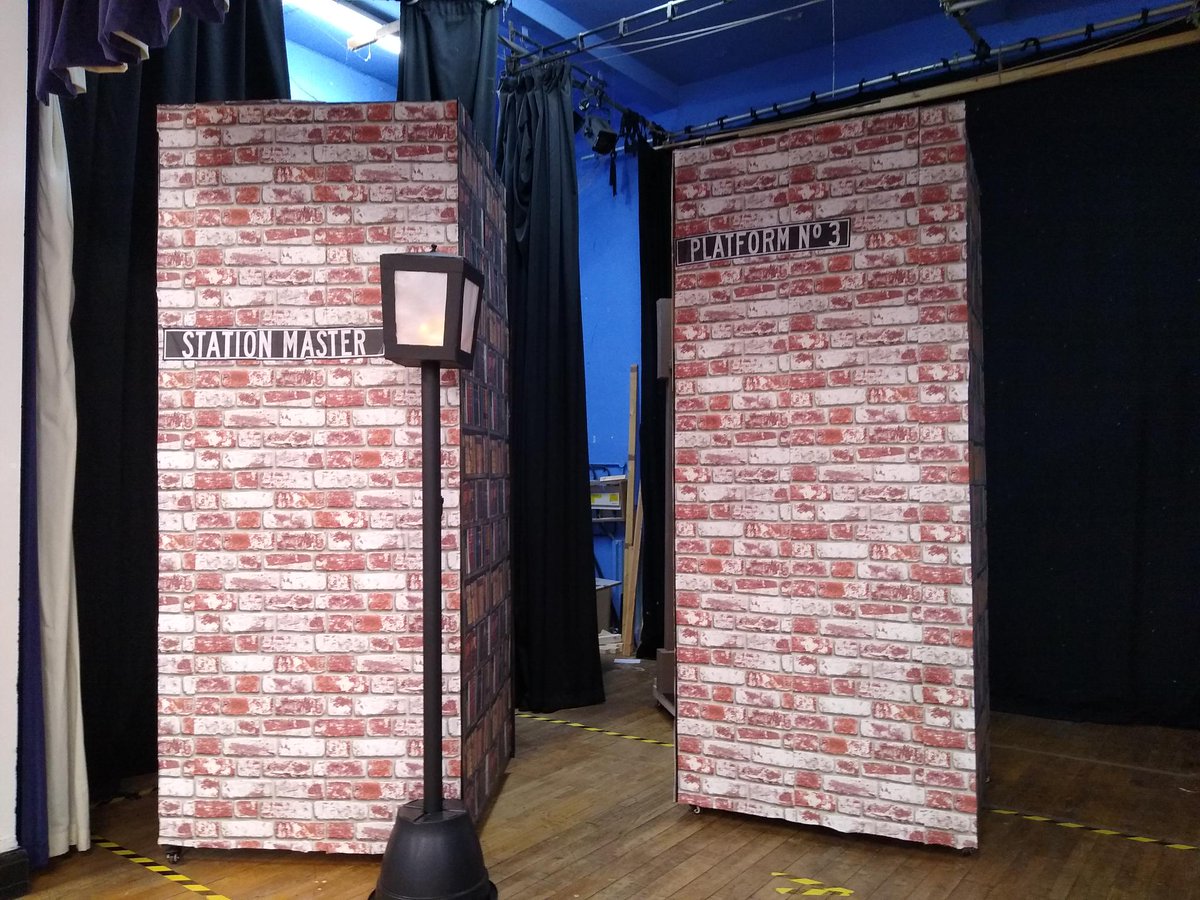 WeaverhamHighSc's tweet photo. The set is ready! The 39 Steps is going to be an incredible production. Make sure you reserve your tickets. First show is Tuesday 14th. A perfect Valentines treat for that special someone. TICKETS £3/£5 😍🥰💘💘💝 https://t.co/mB09J1oPTi