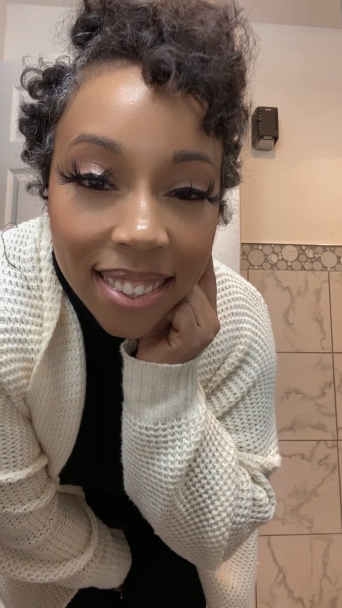 NthnBut_Trouble's tweet photo. I chopped it off y’all and I feel fine as fuck https://t.co/9YcTH1yBpb