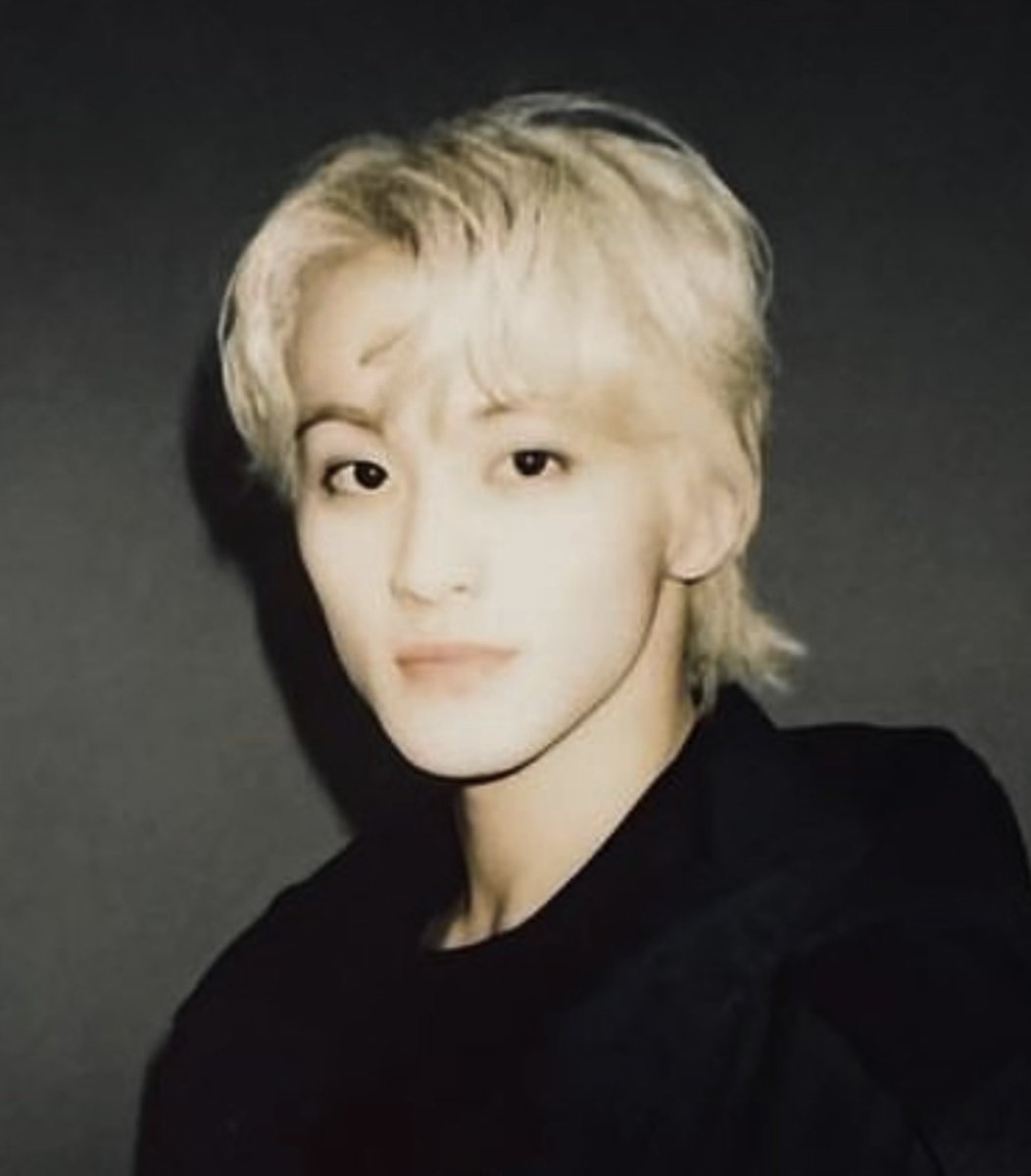 “รอยยิ้มที่ปรากฏในช่วงเวลาสุดท้ายของวันที่แสนยาวนานนั้น เป็นสิ่งที่ควรค่าแก่การชื่นชม” - มาร์ค