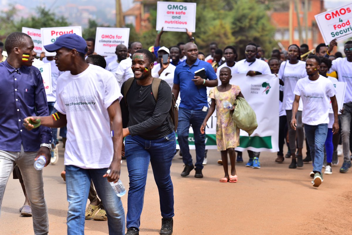 ianthementor's tweet photo. This is the first campaign of a grassroots community known as @RePlanetAfrica and we hope that through this, GM crops will be utilized to address the adverse effects of climate change and liberate #nature while creating prosperous communities.
#Yes2FoodSecurity #Walk4GMOs https://t.co/Oujq8zJOC5