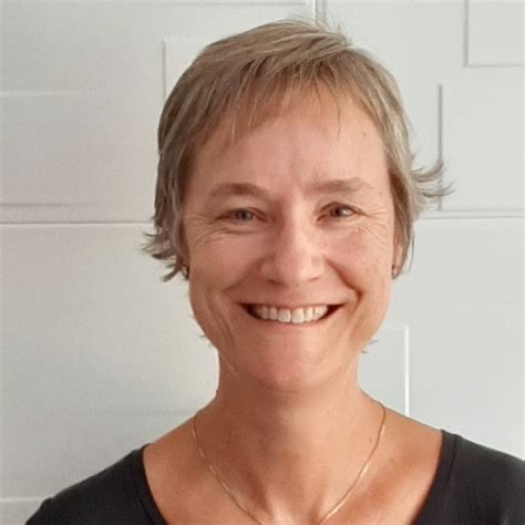 Elena Castroviejo, Silvia Gumiel-Molina, Isabel Pérez-Jiménez, Isabel Oltra- Massuet #MujeresCiencia Presente y futuro de la lingüística