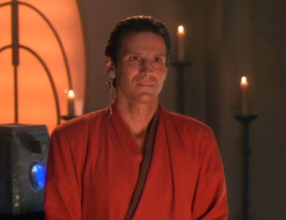 GaryGorn's tweet photo. Happy Birthday Philip Anglim🥳
#PhilipAnglim (born 11 February 1952) is the #actor best known to #StarTrek fans for his portrayal of #BareilAntos on #StarTrekDS9. He also played the #mirroruniverse Bareil Antos in the DS9 episode "#Resurrection".
#StarTrek #HappyBirthday https://t.co/nQyGhpGq4j