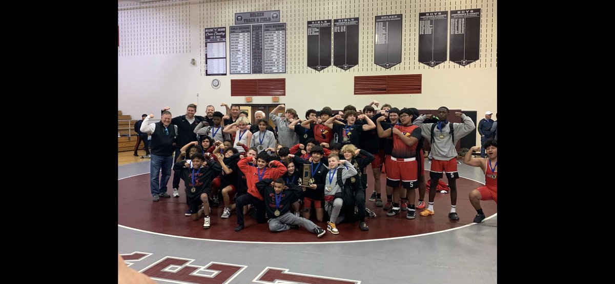 Southport6th's tweet photo. Look at our Cardinals—County Champs! 🏆 #LoveBeingACardinal https://t.co/GaDkhYS61T