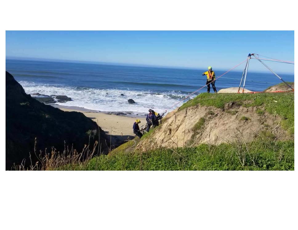 KingsMtnFire's tweet photo. KMFD (E56) in Half Moon Bay this week for Rope Rescue Technician training, provided by #NCRT. THANKS #CoastsideFire / @CALFIRECZU for hosting. https://t.co/gOIC3M484I