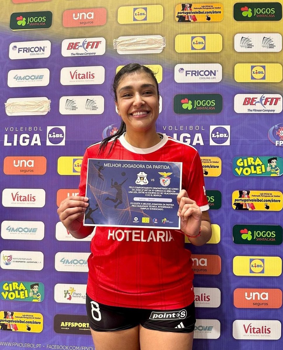 A nossa 𝙈𝙑𝙋 de hoje! 🌟 <a href="/lebonardi/">Letícia Bonardi</a>

🚀 19 pontos
📊 41% EA
🙌🏼 2 blocos

#VóleiBenficaFem #SóHáUmBenfica