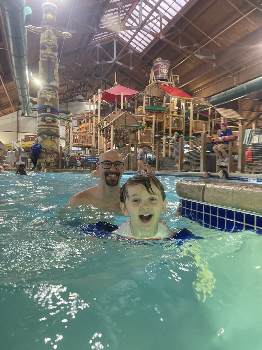 chels_heil16's tweet photo. @GreatWolfLodge #GWLPack counting down the days until our next trip✨🎉 https://t.co/fO2DE709UF