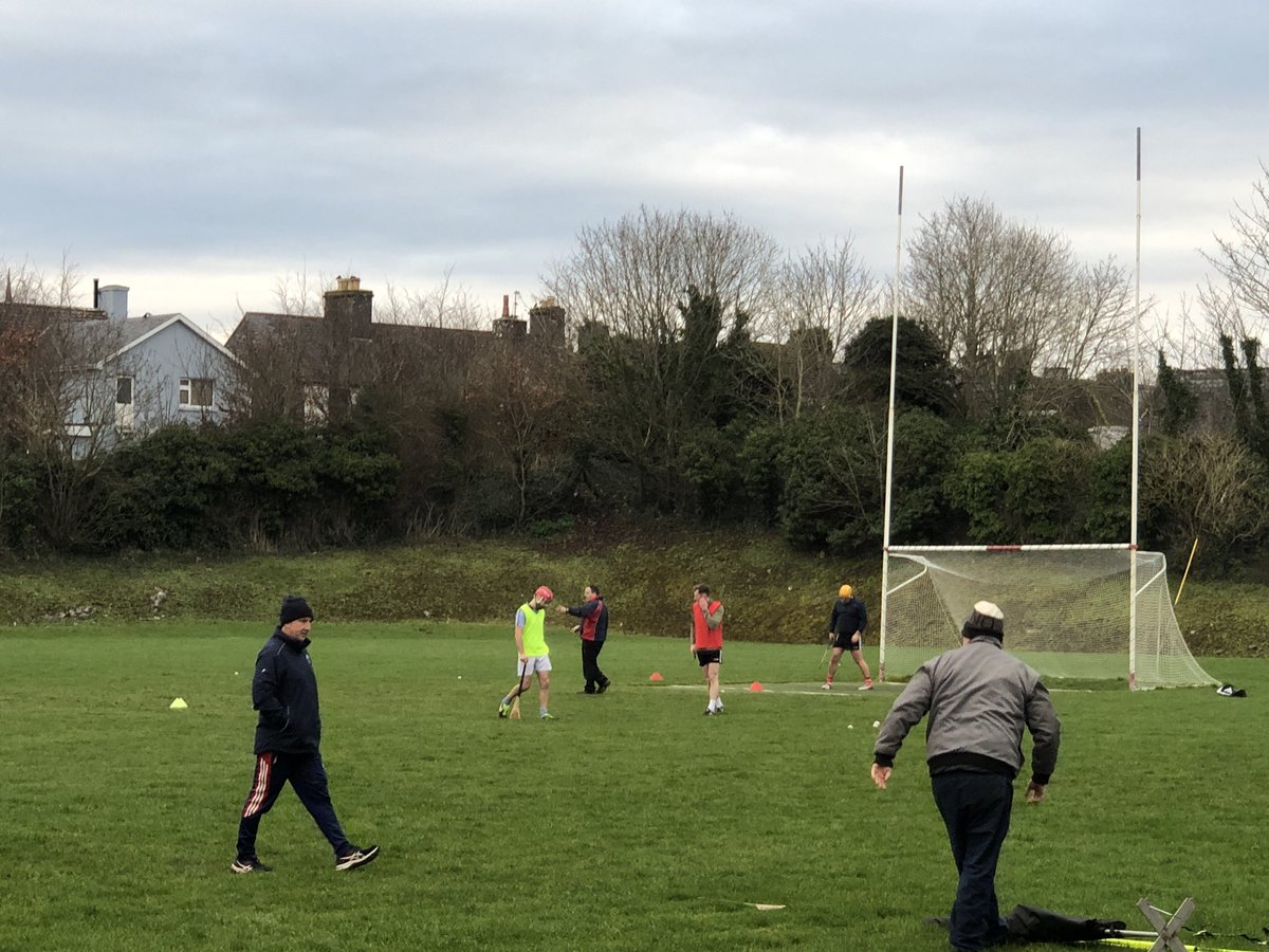 joseph_turley's tweet image. Great day in beautiful West Clare discussing analysis with @CorofinGaaClub &amp;amp; then presenting at @iGAACoach education workshop @kibgaaclub #GAA #Coaching #PerformanceAnalysis #AlwaysLearning
