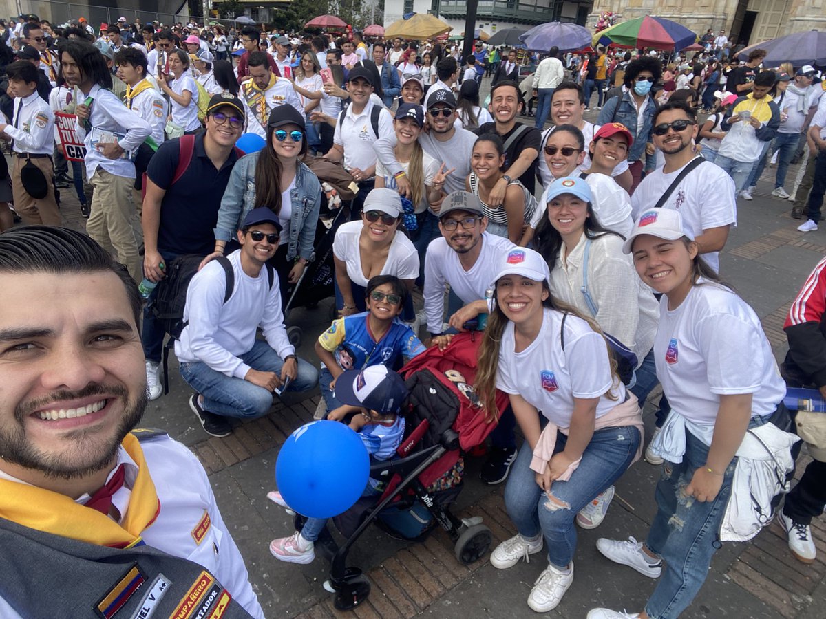 danividal01's tweet photo. #100AñosIglesiaAdventista https://t.co/MzhgEb1BYd