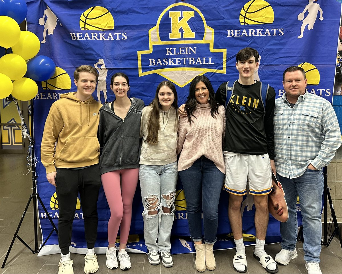 MaureenHunter53's tweet photo. Couldn’t be prouder of this kid! #SeniorNight #kleinhigh @Keegan8741 https://t.co/b8iN6xjxCA