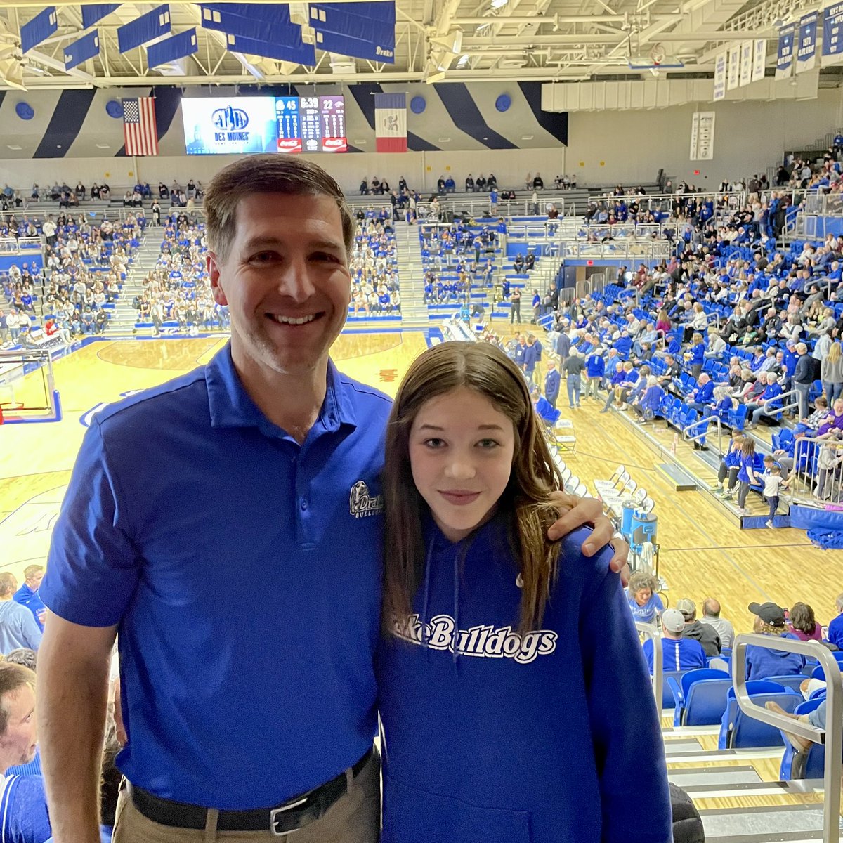 ryanjohnsonPR's tweet photo. @DrakeBulldogsMB leading big at half #drakebulldogs https://t.co/5dkQhY44Cg