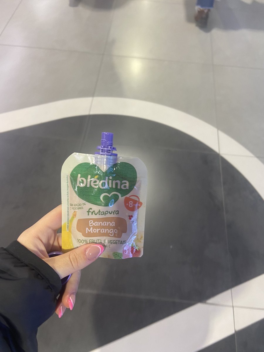 o maior vício da história numa fotografia 😩🫶🏻🤤>>