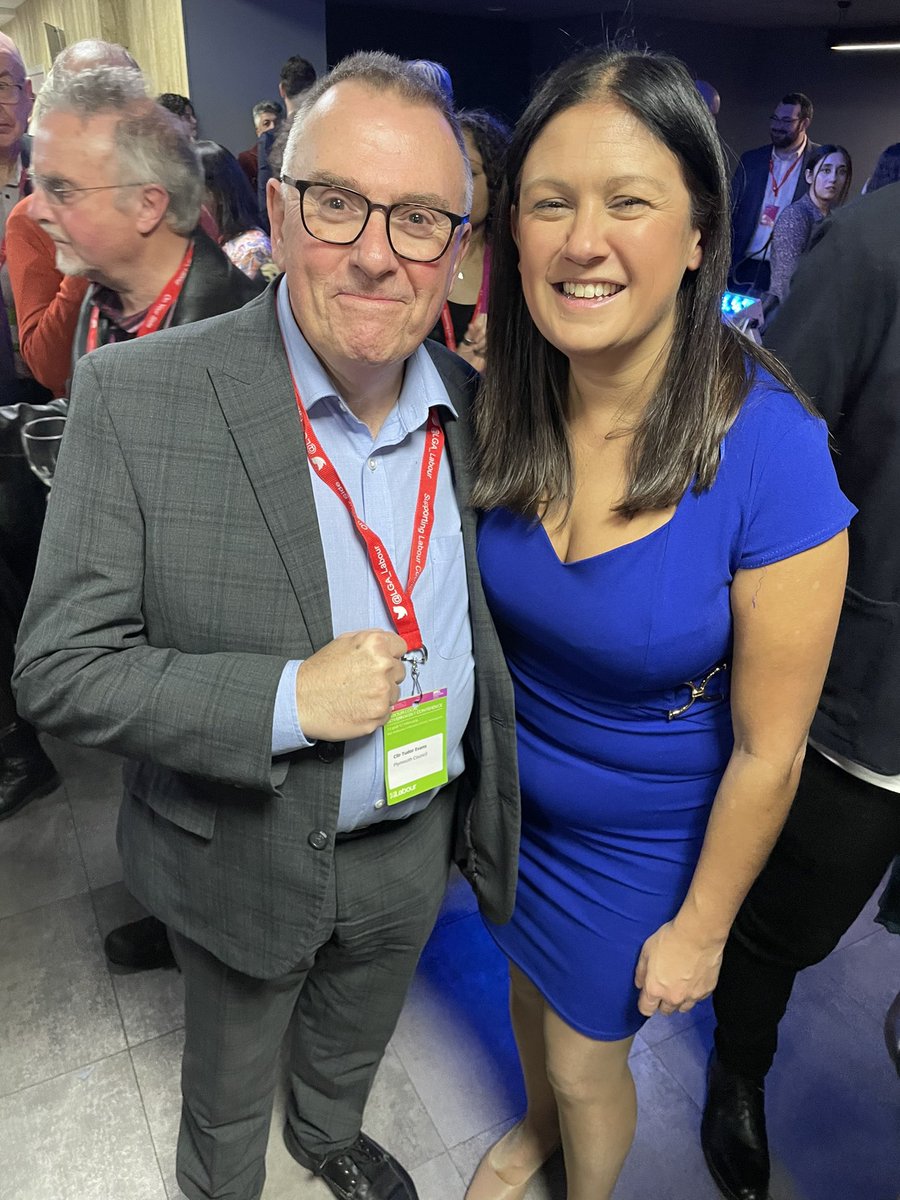 Tudor Evans tweet media