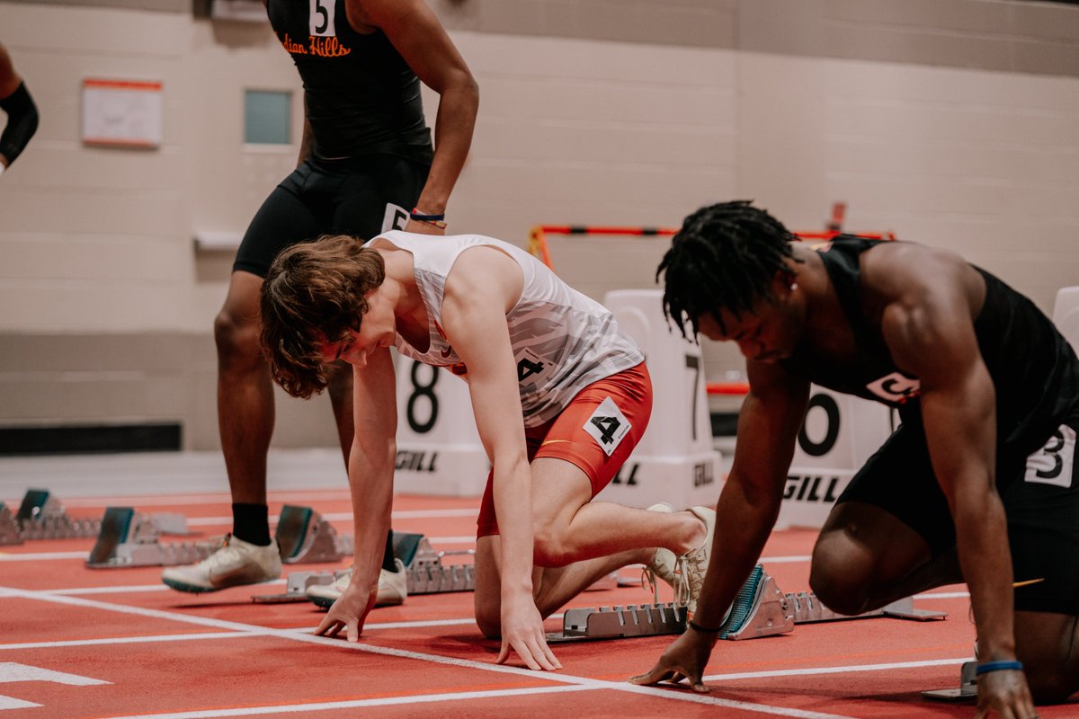 CycloneTrackXC's tweet photo. 🔥 𝘔𝘪𝘬𝘦𝘺 𝘔𝘤𝘊𝘭𝘢𝘪𝘯

McClain sprints to the seventh-fastest indoor 200m dash time in program history with 21.58. McClain places 29th at the Tyson Invite.

#CycloneSZN // #Sprint4ISU https://t.co/EyIMOpp8ZH