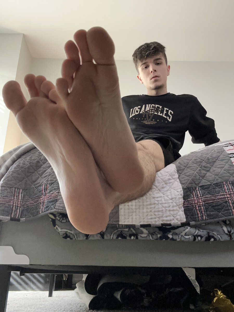 MasterJizz1_0 tweet picture