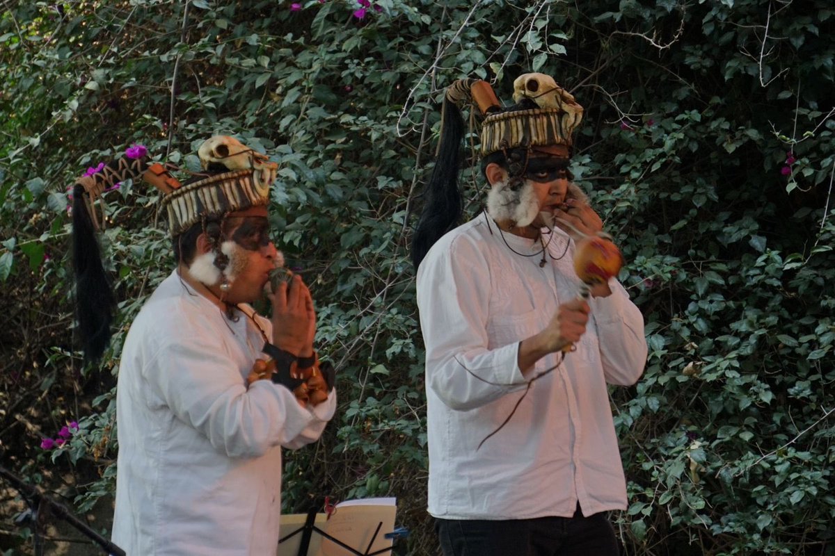 Capital21_Tv's tweet photo. Así se vivió la presentación de #ChaacTunkul en el #PrimerFestivalAltavoz #CosmofusionesSonoras ☠️
Habrá mucha más música, baile y buena vibra, ¡te esperamos en @CC_LosPinos, 🌲🌲 https://t.co/a3NxhpLjaA