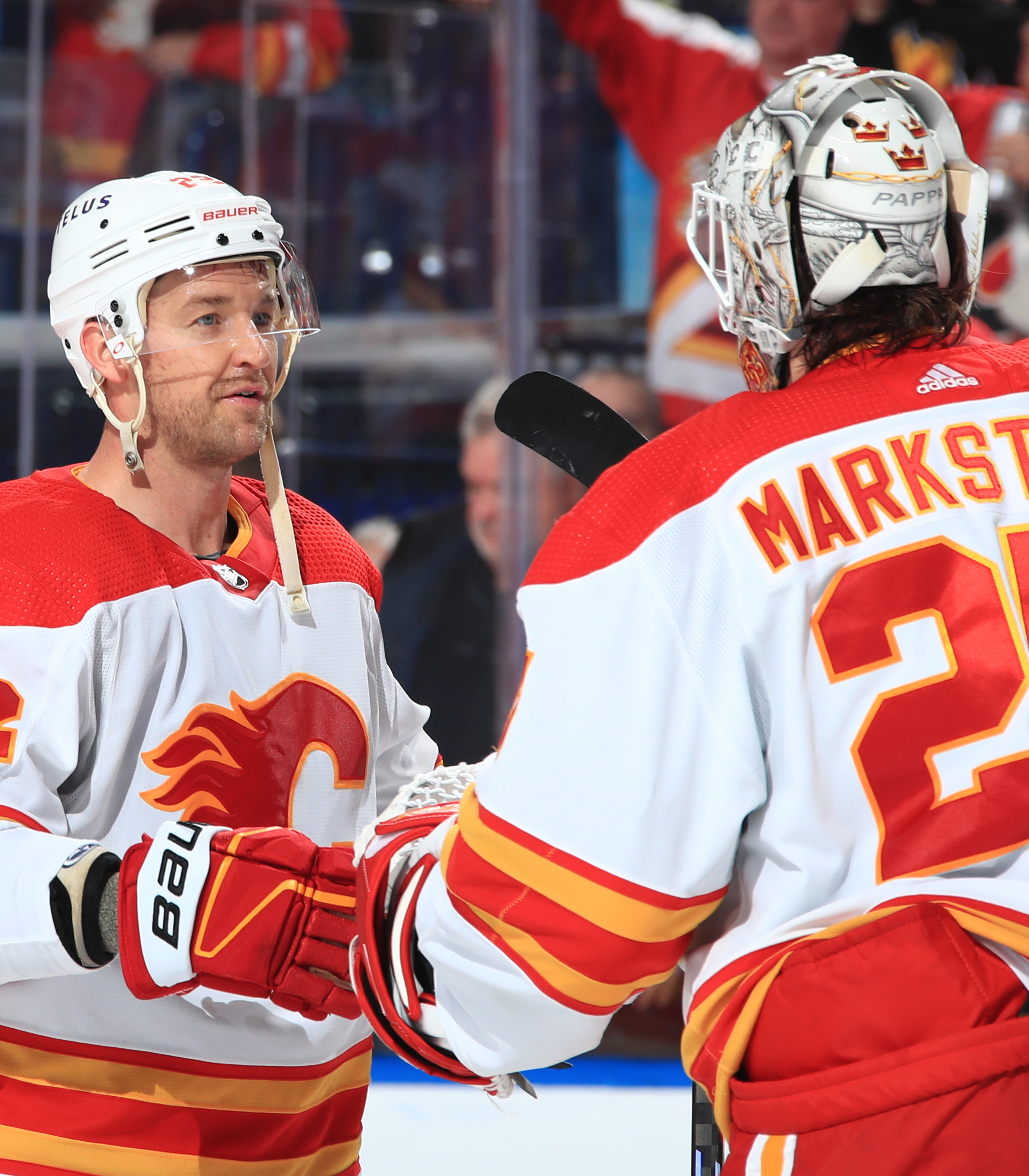 Calgary Flames on X: After the game, Backs had a special gift for Cohen  Snow ❤️  / X