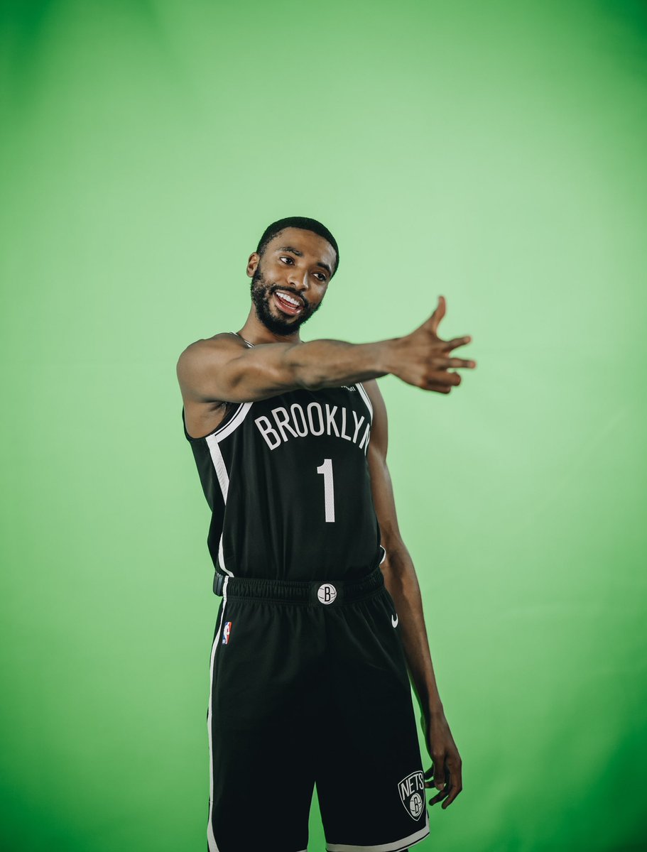 AndrewLeezus's tweet image. I just fell to my knees