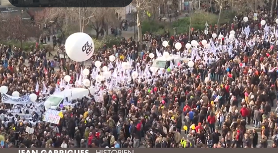 De mémoire de syndicaliste <a href="/cfecgc/">CFE-CGC</a>  je n'ai jamais vu une telle mobilisation et détermination dans toutes la 🇫🇷 de la CFE-CGC avec de tous les syndicats👏👏👏. NON et NON à cette réforme; Discriminatoire, Fallacieuse et Injuste pour tous les travailleurs.