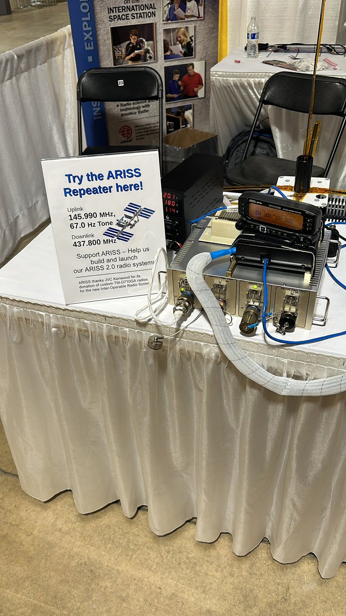 ARISS_Intl's tweet image. Frequently asked questions… what frequencies should I use in the US / Canada for the #ISS?
Voice Repeater: 437.800 down / 149.990 (67.0 tone) up.   Digital: 145.825