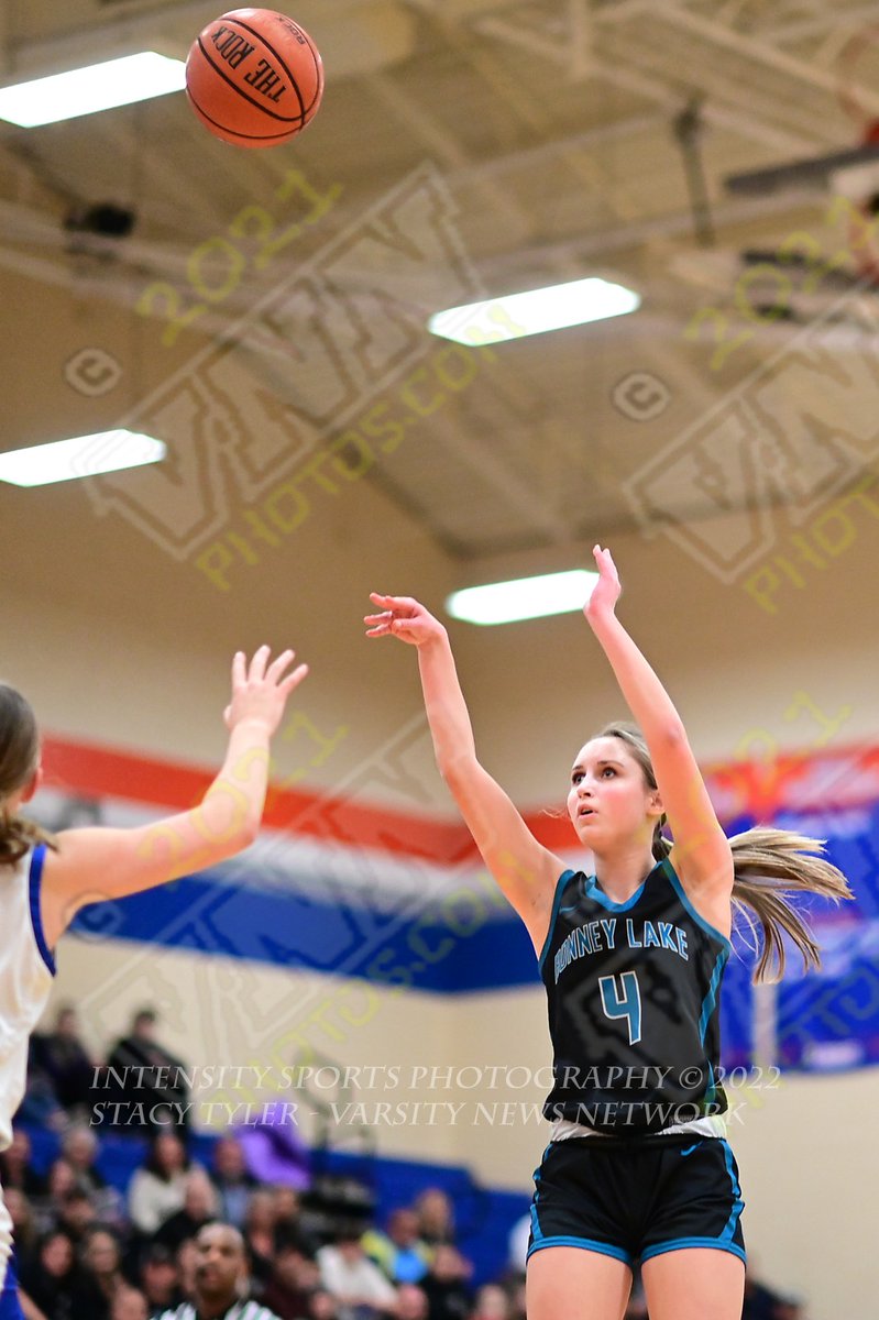 IntensityPhoto's tweet photo. Bonney Lake Basketball at AMHS

BLHS gallery here:

https://t.co/PYrrs1s5th

@heartofpanther
@SumnerSchools 
@BLHSGirlsBB
@AvaBailey_
@heartofpanther
@410Athletics
@JazmynShipp https://t.co/u0hK5dUvpB