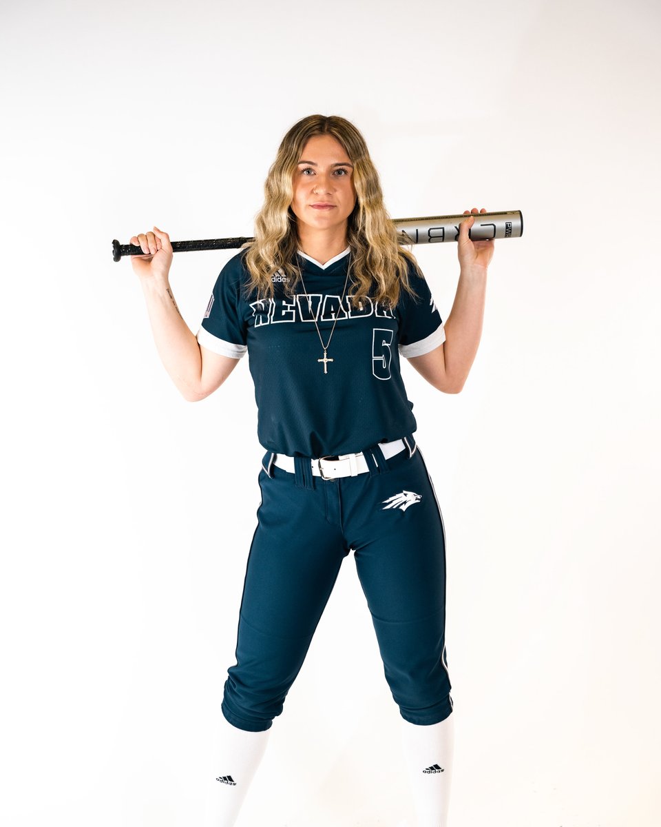 Nevada_Softball's tweet photo. B6 | GABBY "BIG GUNS" HERRERA!!!!

2-RBI HOME RUN by Herrera and the Pack has the lead!!!! 

#BattleBorn https://t.co/TCDz8J0lrZ