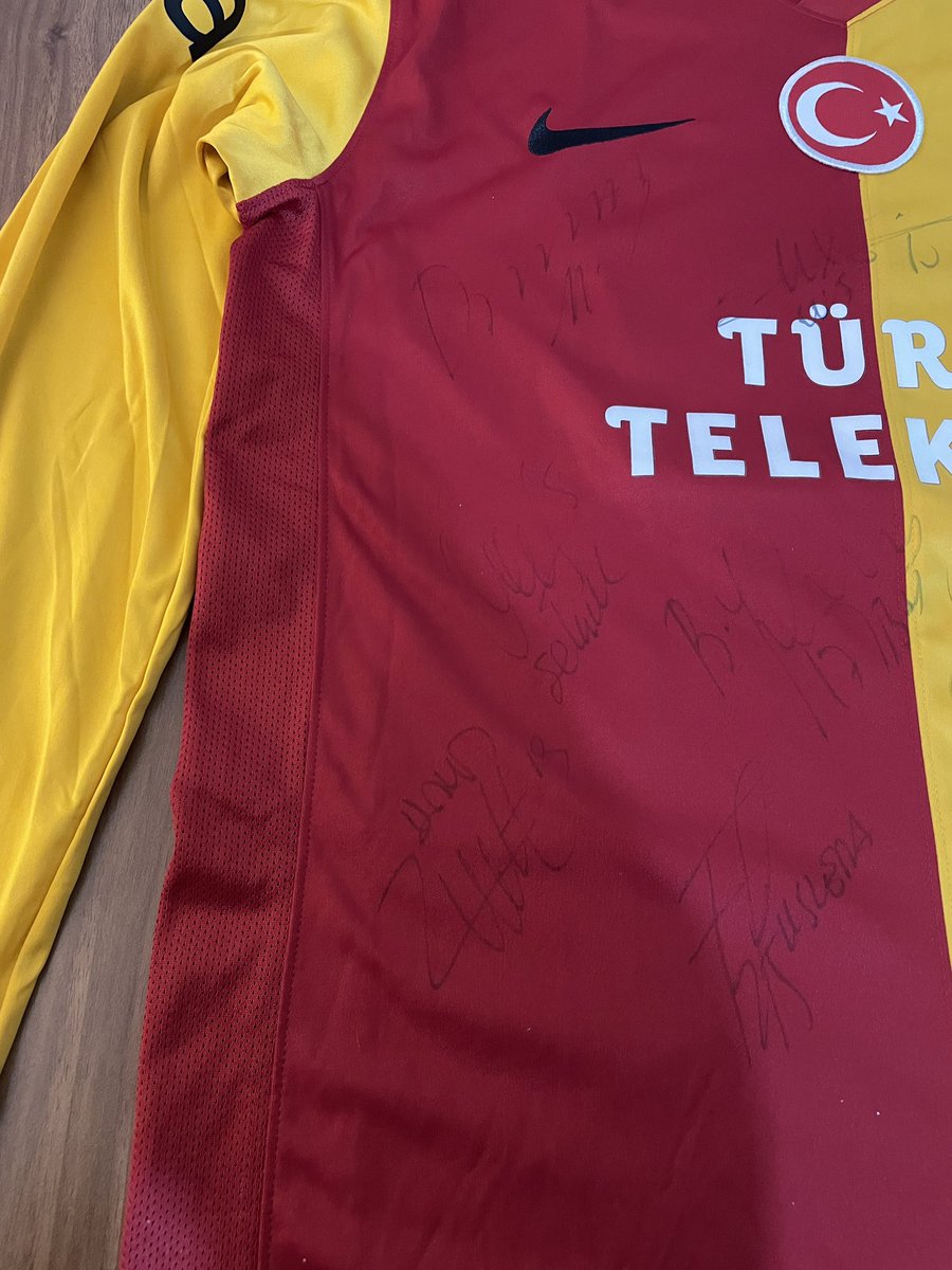 SinanAlkis's tweet photo. En değerli formamı depremde ihtiyacı olan insanlara destek sağlamak için en yüksek teklifi verecek kişiye hediye etmek istiyorum.Tek ricam eşimin Malatyada,Adıyamanda iki arkadaşı aileleri ile depremde zarar gördü bir miktarı onlara geri kalanın derneğe aktarılmasıdır. #deprem https://t.co/hXodboqBzO