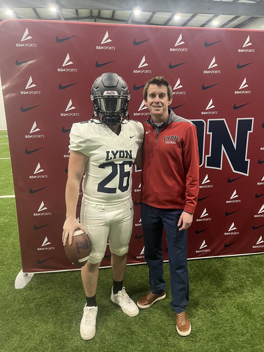 Zach Montgomery tweet media