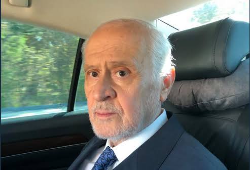 KAYIP İLANI!

Dedem depremden sonra hiç ortalıkta görünmedi. Osmaniye'de sapa sağlam kocaman bir evi var ama kapıları açan yokmuş. Toplama çıkarma yapmayı çok sever, lakabı arka lastiktir.