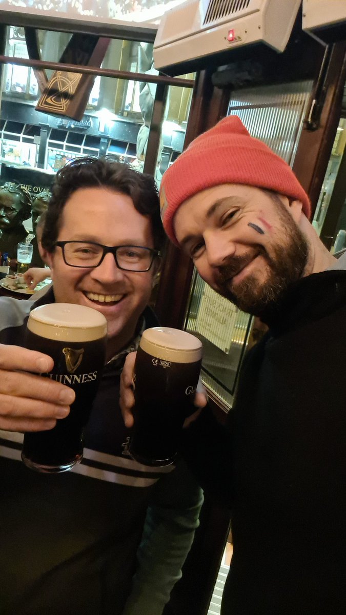 PJGolfPro's tweet photo. What a great day for #IRLFRA thanks to @NathDV and @TomKGolf. Magnificent game despite 🇨🇵 losing, and a great post game craic thanks to @Perfectpinttour. I even got to pour my own pint at the #ovalbar 🍺 https://t.co/irCgo7LykP