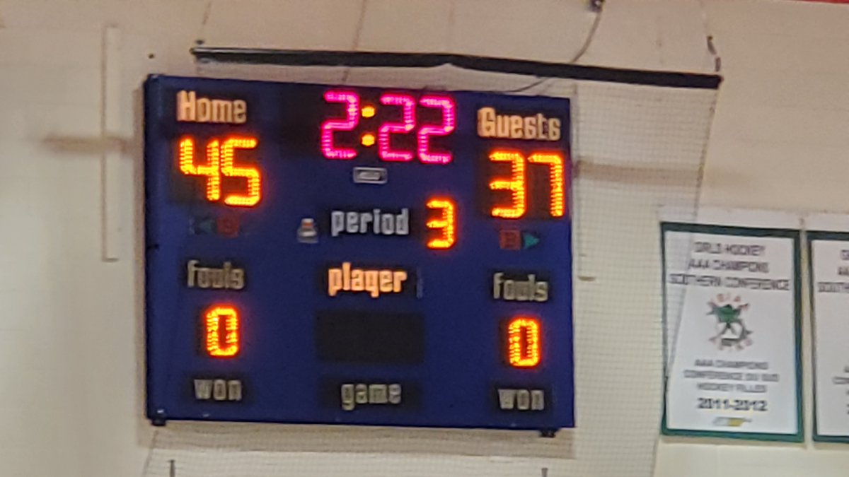 Blacks Kats controlling the paint in the first 20 minutes for a 45-37 lead.