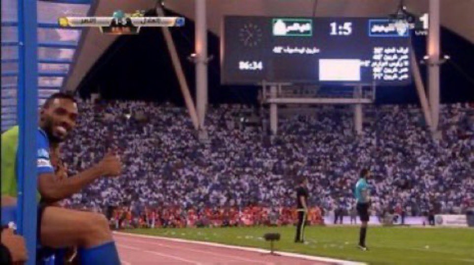 malmenaiya's tweet photo. ان كنت ناوي تتفلسف 
لا تنسى 👇 https://t.co/Ge7XfxSI1a